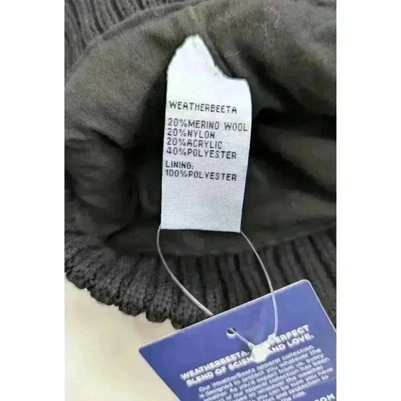 Weatherbeeta BNWTWe Lined Pompom Beanie Hat Black - Picture 4 of 4